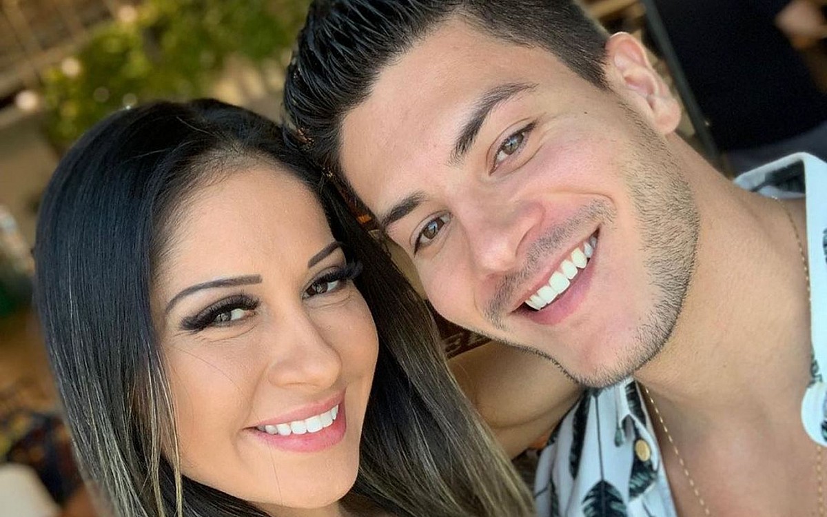 Mayra Cardi diz que hoje não aceitaria mais traições do marido