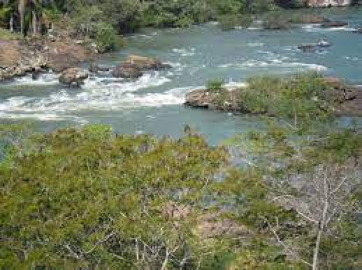 Bombeiros encontram corpo que se afogou na Lagoa da Fecapi