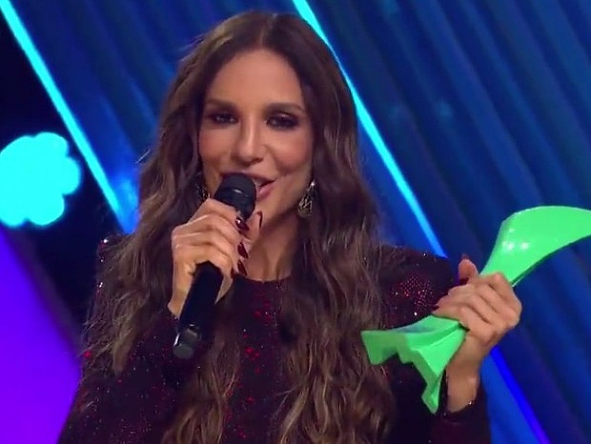 Após boato de separação, Ivete dedica prêmio ao marido