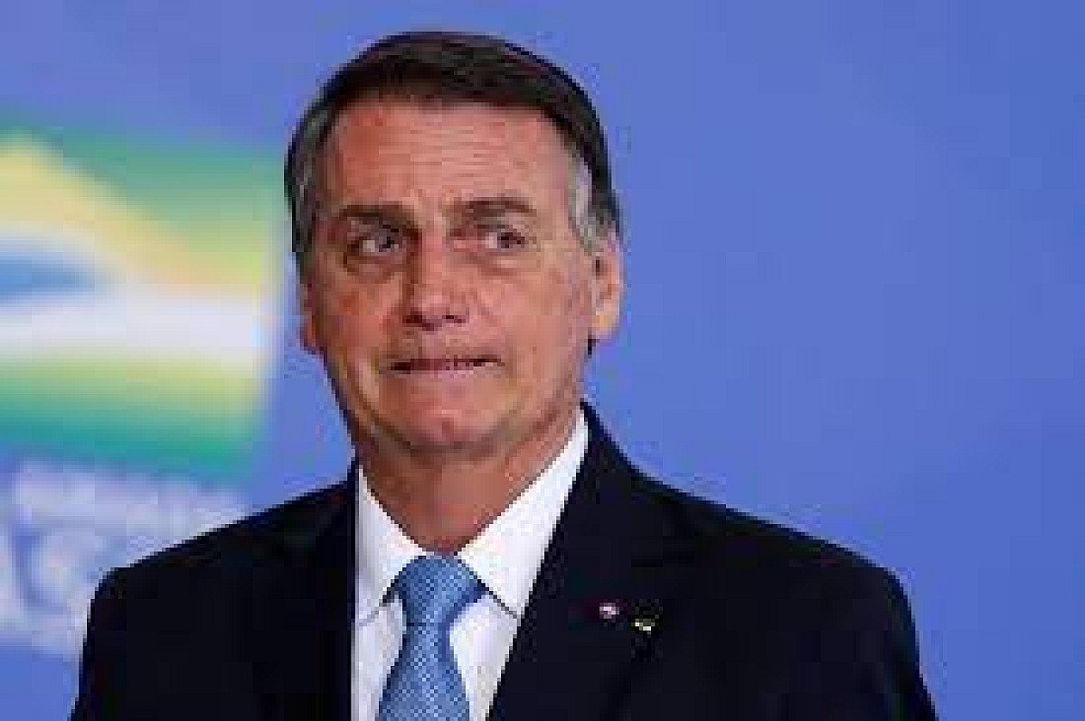 Bolsonaro é intimado a depor por vazamento de documentos