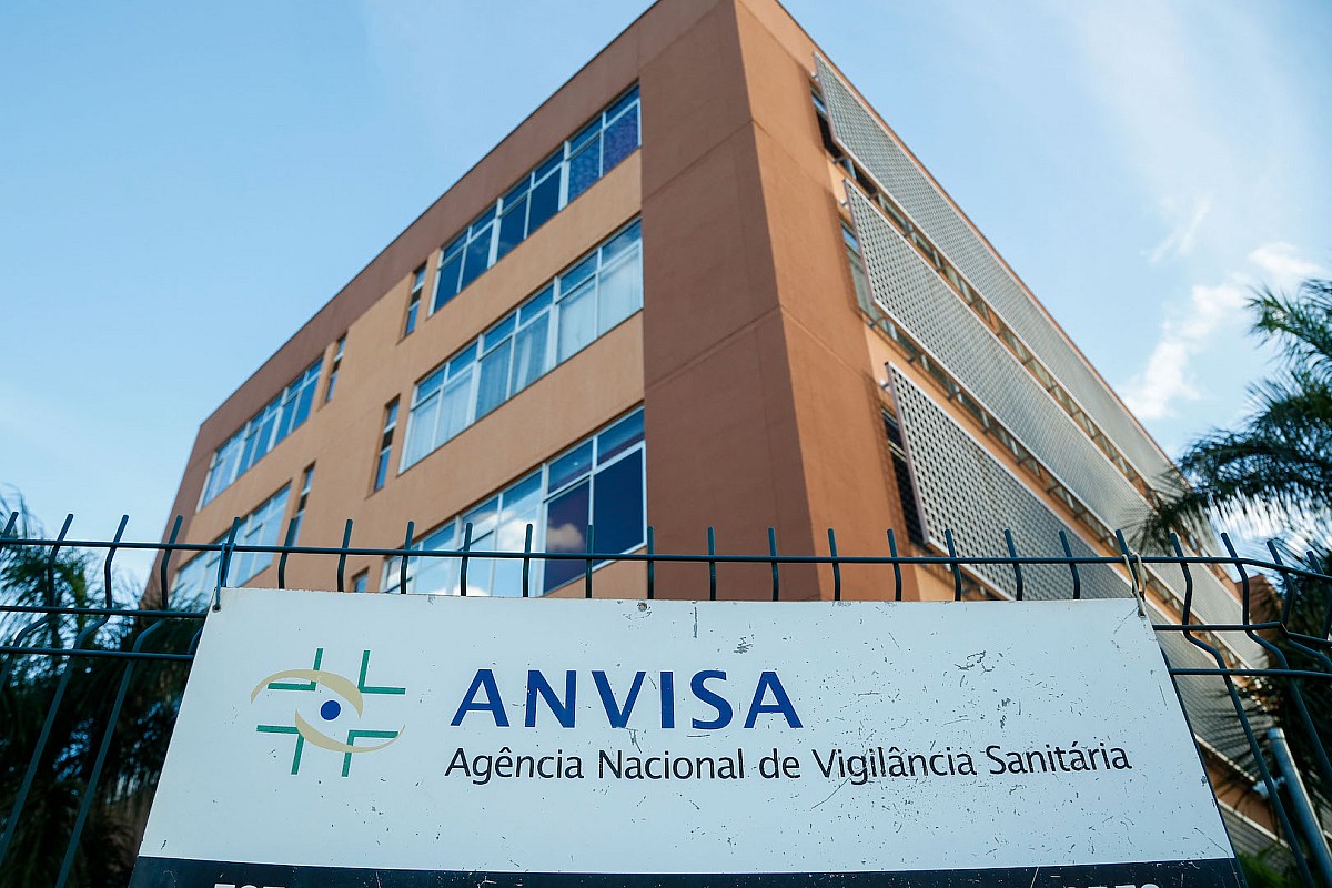 Anvisa aprova registro do insumo fabricado pela Fiocruz