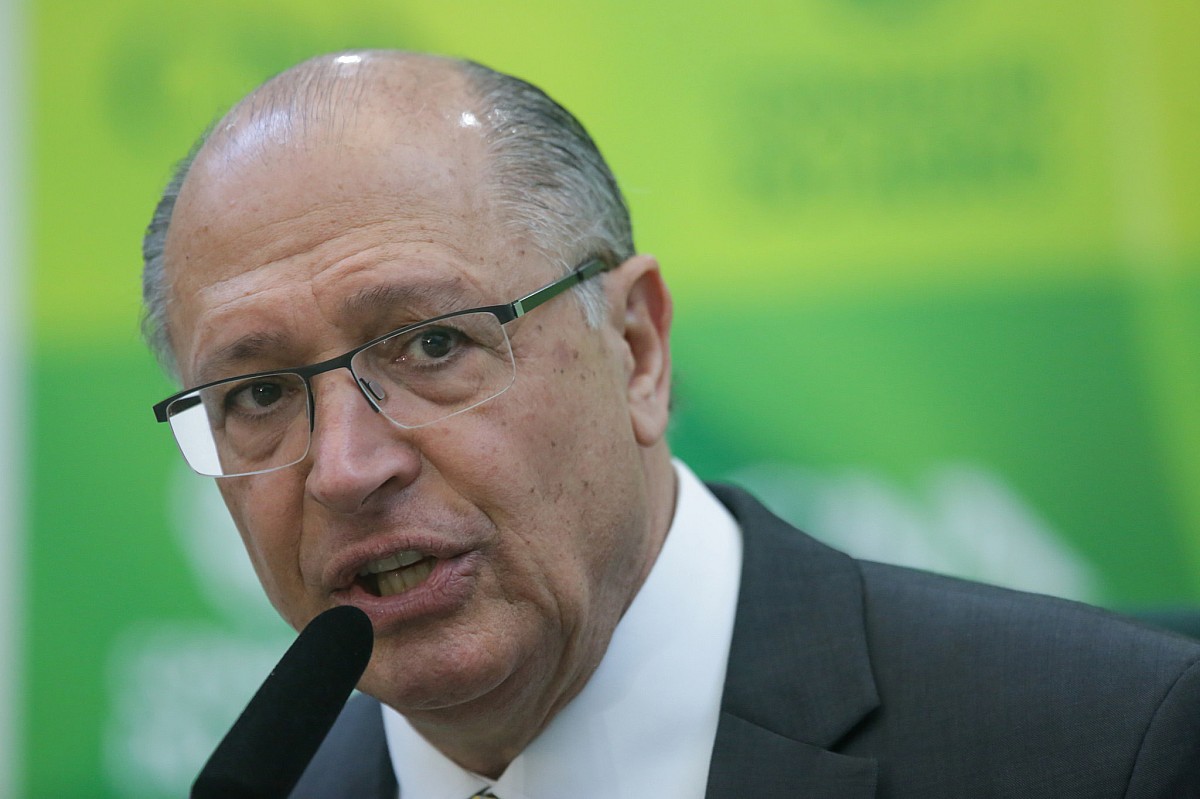 Geraldo Alckmin é diagnosticado com Covid-19