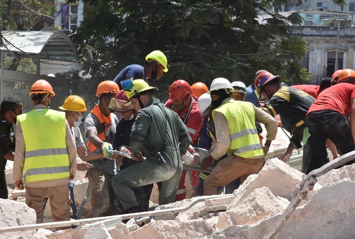 Sobe para 32 o número de mortos na explosão de hotel em Cuba