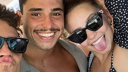 Larissa Manoela estaria vivendo romance com empresário