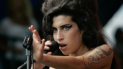 Longa-metragem de Amy Winehouse será dirigido pela diretora de 