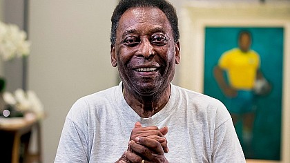 Pelé irá passar Natal internado após 