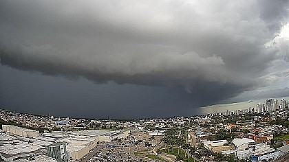 Ciclone em alto-mar deve causar chuva e ventos fortes nesta semana